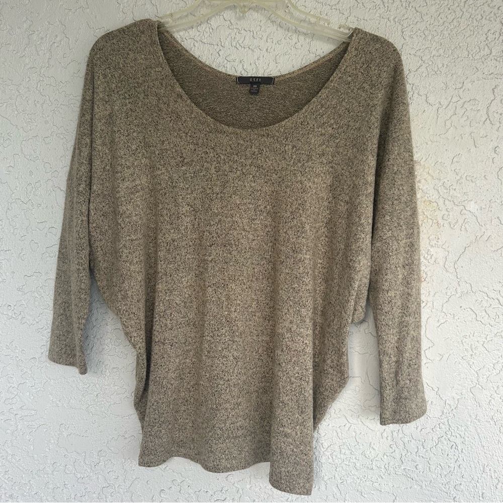 Gyft Super Soft Dolman Sleeve Sweater Tan Black Size XS